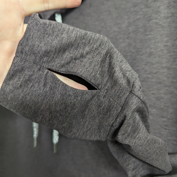 Funnel neck pullover - Picture 2 of 3